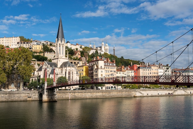 Vue de la Saône dans la ville de Lyon