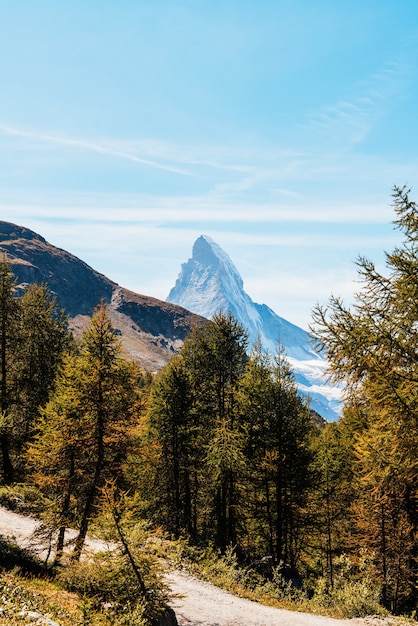 vue sur le sommet du Cervin à Zermatt, Suisse.