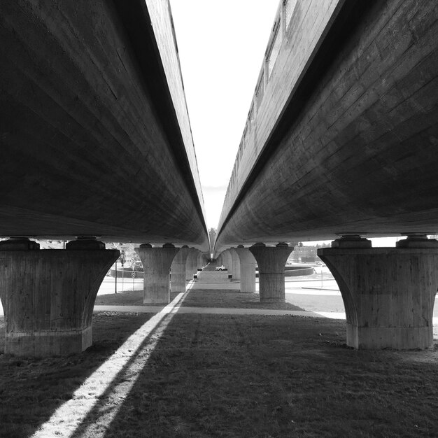 Vue sous le pont