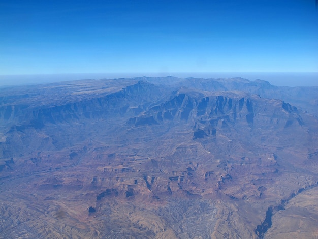 La vue sur l'Éthiopie depuis l'avion