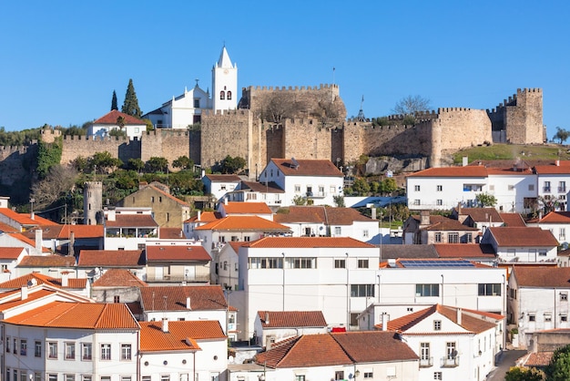 Vue sur la vieille ville de Coimbra Portugal