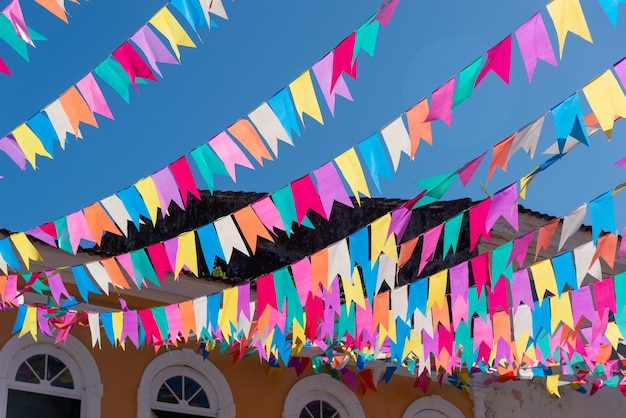 Vue des vieilles maisons de Pelourinho décorées pour le festival de Sao Joao en juin Ville de Salvador Bahia