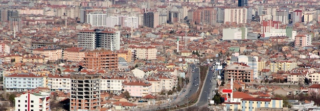 Vue de la ville de konya depuis les collines