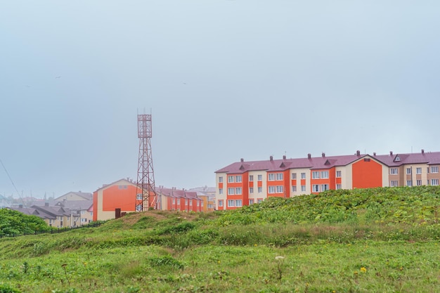 Vue de la ville de YuzhnoKurilsk sur l'île de Kunashir