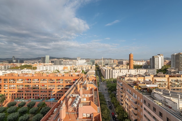 Une vue de la zone de l'ancien quartier industriel de poblenou transformé en nouveau quartier moderne en