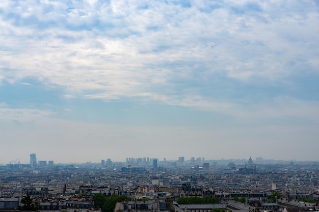 Vues sur la ville de Paris depuis le sommet