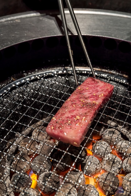 Wagyu grillé Yakiniku à la viande de surlonge