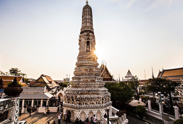 Wat Arun Ratchawararam, un temple bouddhiste à Bangkok