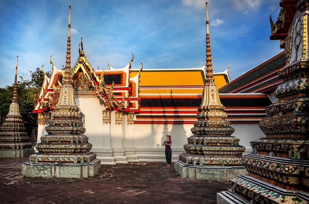 Wat Pho à Bangkok au coucher du soleil