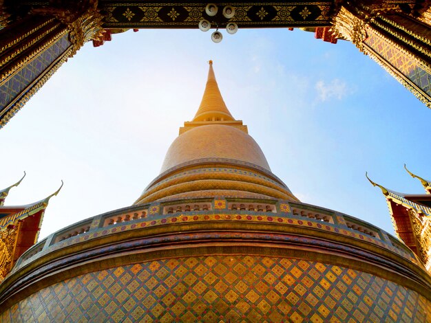 Wat Rajabopit Royal Tombs et temple à Bangkok en Thaïlande.