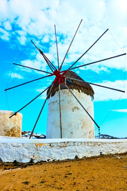 Windmilll dans l'île de Mykonos, Cyclades, Grèce