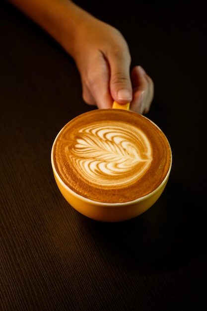 Wing Latte Art dans un café