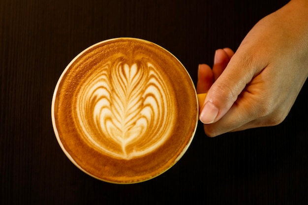 Wing Latte Art dans un café