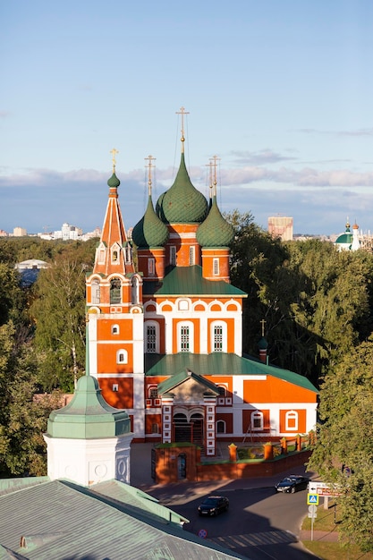 Yaroslavl l'église de l'archange michael