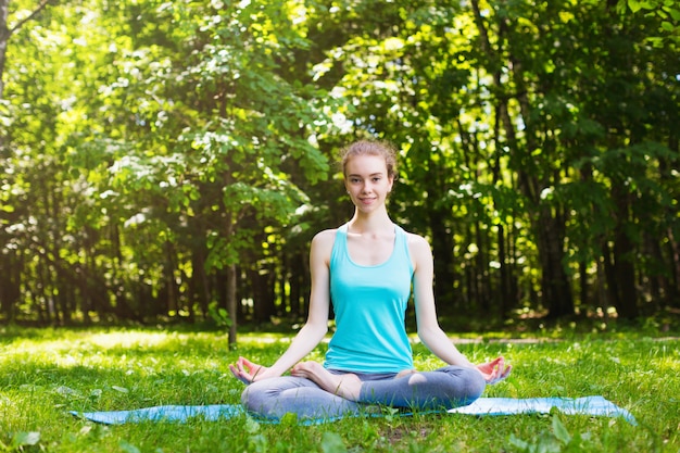 Yoga, équilibre, méditation.