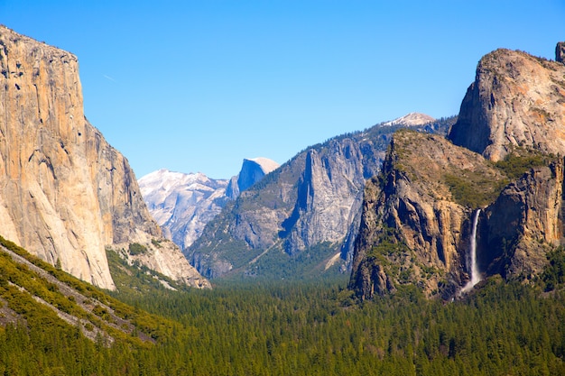 Yosemite el Capitan et Half Dome en Californie