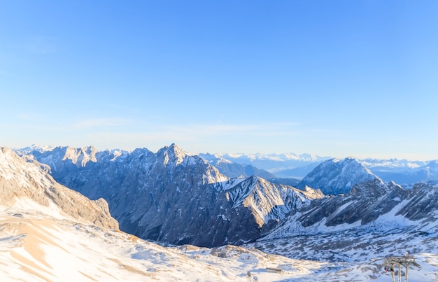 Zugspitze Glacier Ski Resort dans les Alpes bavaroises, Allemagne