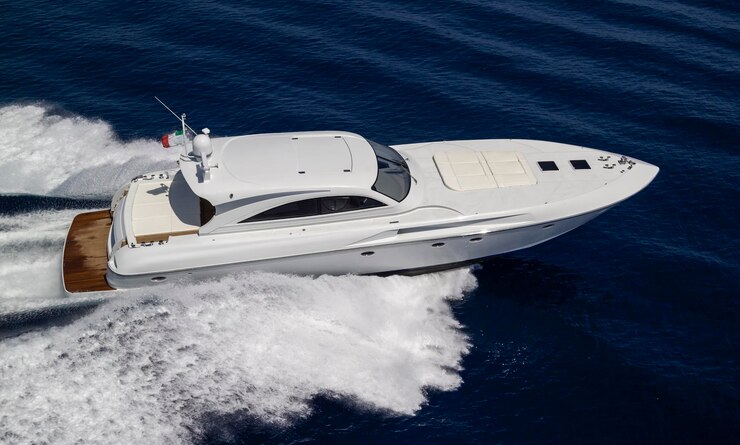 Foto italy, circeo (rome), tyrrhenian sea, rizzardi 73ht luxury yacht, aerial view
