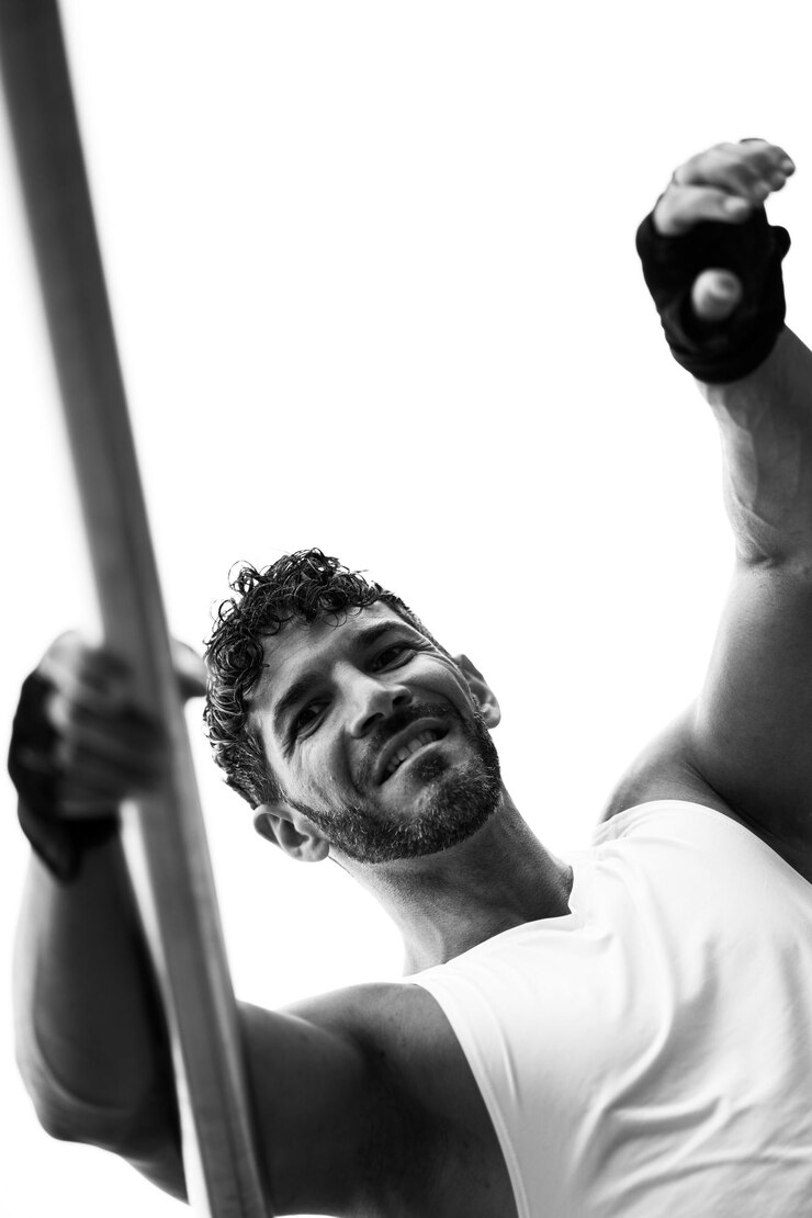 Foto low angle view of man at training