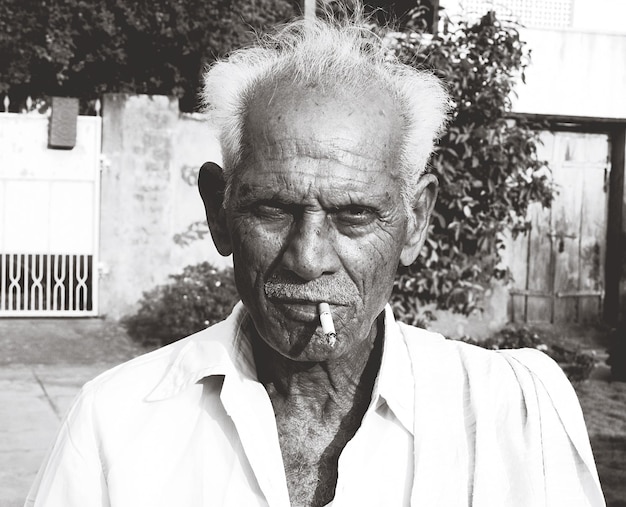 Portrett av eldre mann