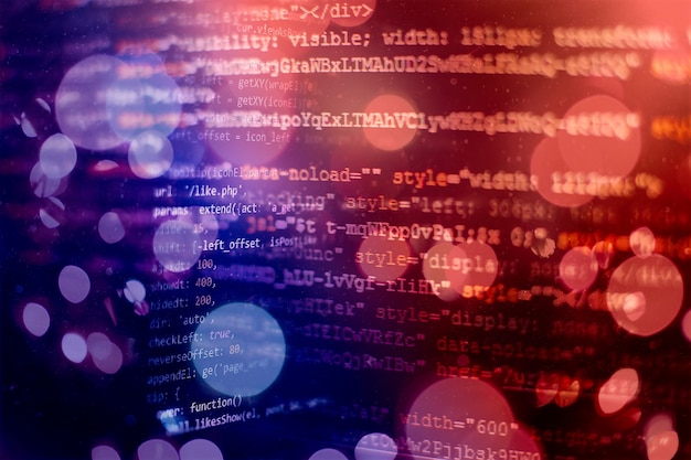 Programmeringskode for utviklere. Abstrakt datamaskinkode. Programmeringskode på skjermen til en programvareutvikler. Arbeidstid for programvareprogrammering.
