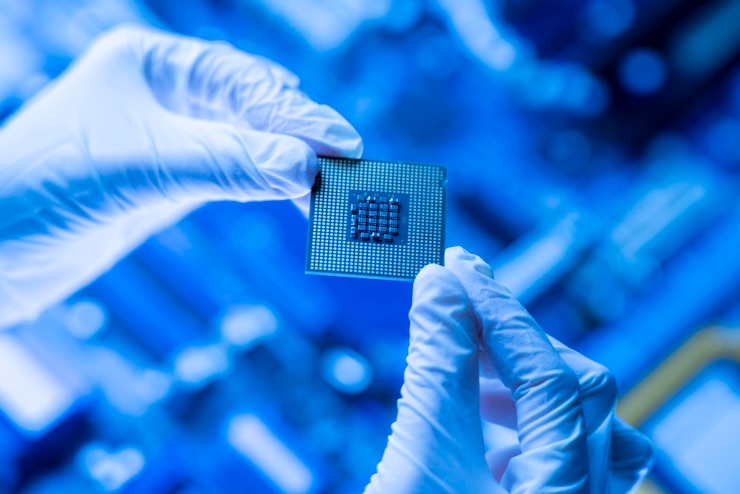 Foto scientific research in the laboratory new cpu chip test and development