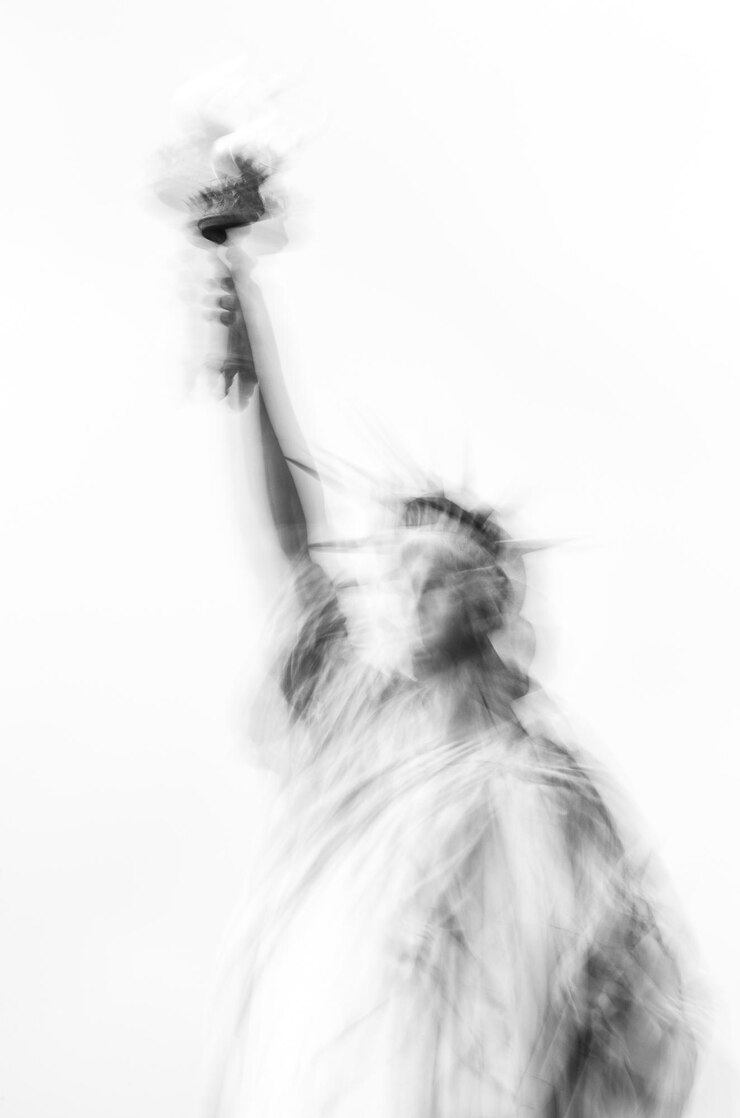 Foto statue of liberty against clear sky