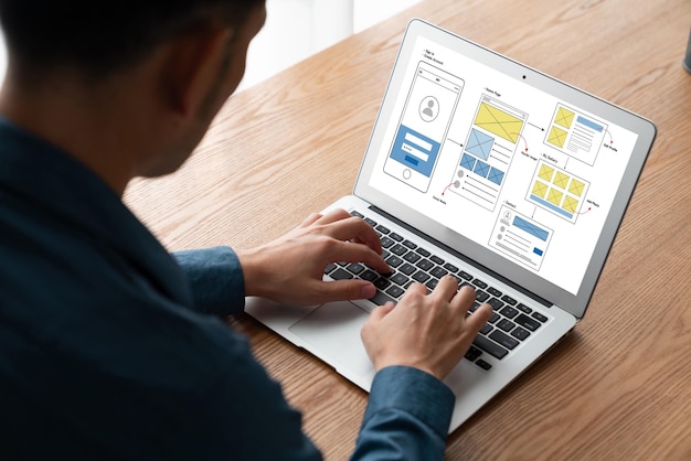 UX UI-designprosess for moderne mobilapplikasjon og nettside. Kreativ prototype av trådramme for profesjonell apputvikler