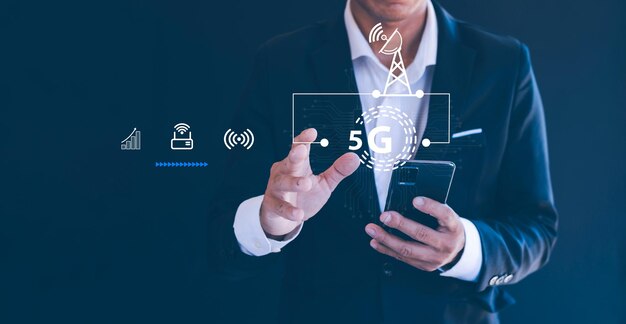 5G fifth generation wireless technology has higher upload and download speeds