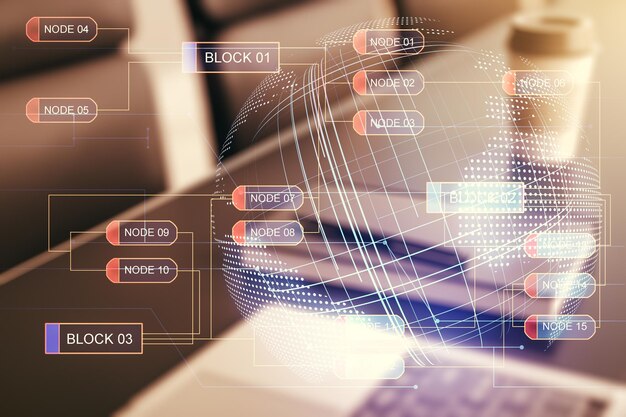 Abstrakt kreativt kodningskoncept med verdenskort på moderne bærbar computer baggrund. Multiexponering