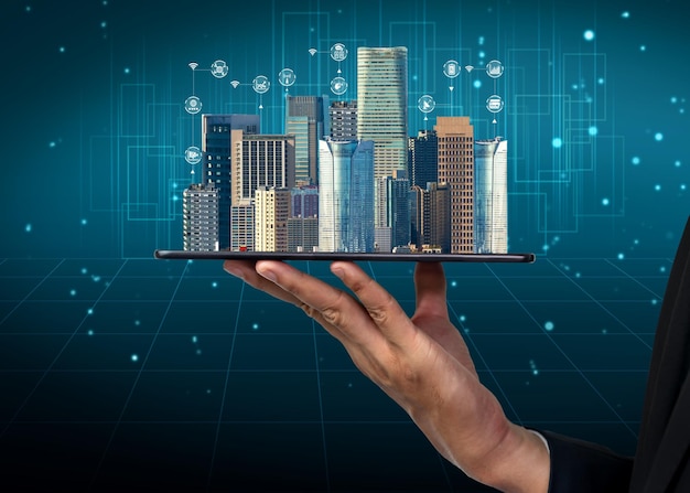 Avanceret kommunikation og global internetnetværksforbindelse i smart city