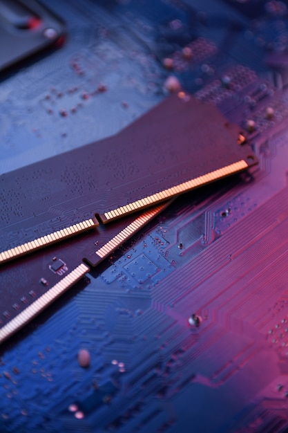 Computerhukommelse RAM på bundkort. Tæt på. system, hovedhukommelse, random access memory, onboard, computer detalje. Computerkomponenter. DDR3. DDR4. DDR5