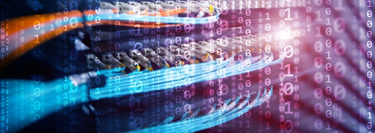 Bild digital binare code on data center background technology panoramic wallpaper for your business