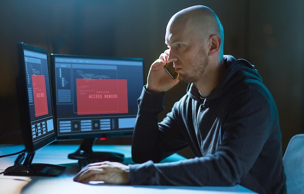 hacker with no access on computer calls on cell