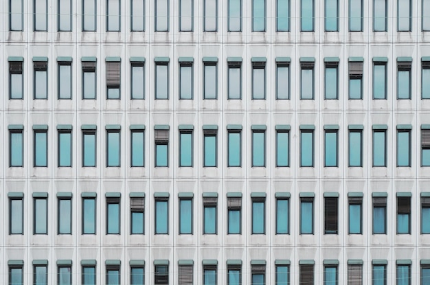 Helbild av en modern byggnad
