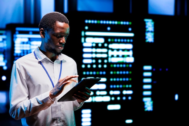 It expert does servers components test