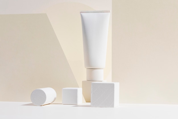 Nærbillede af beholder med bodybutter