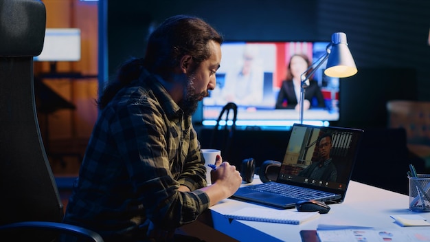 Remote employee calls manager remotely using internet videocall