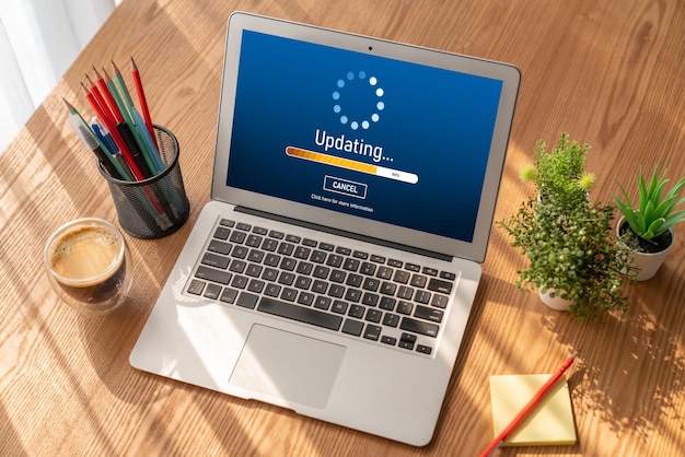 Softwareopdatering på computer for en moderne version af enhedssoftwaren