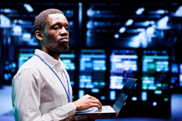 Technician imputing server recovery plan