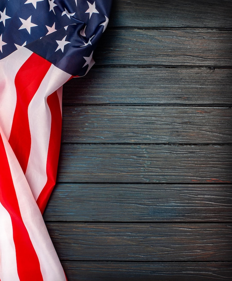 Bild us flag on wooden background