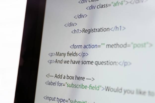 Webstedskoder på computerskærm