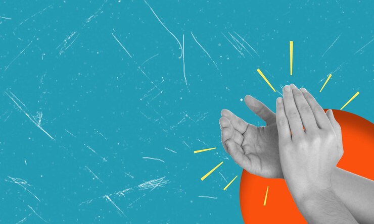 Fotoğraf applause modern art collage female hands applauding on blue background
