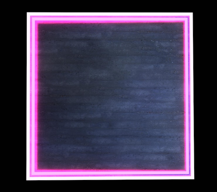 Fotoğraf beton duvar zemininde neon kare çerçeve