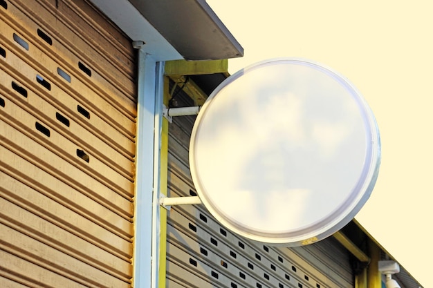 blank round white shop signboard