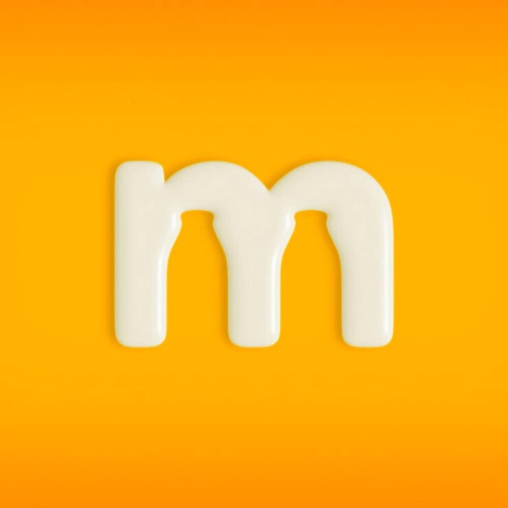 Fotoğraf creamy letter m logo design