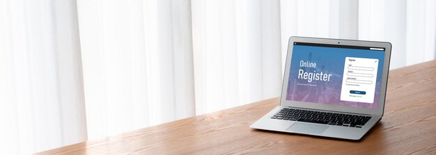 Modaya uygun form doldurma için online kayıt formu