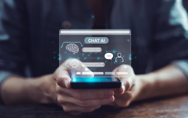 Chatbot tekoäly - digitaalisen asiakaspalvelusovelluksen konsepti. Mies käyttää tietokonetta ja mobiililaitetta