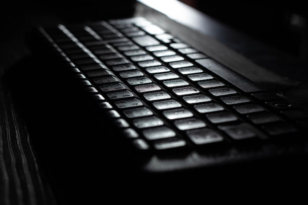 Computer wireless keyboard with control function and navigation alphanumeric keys and numeric key