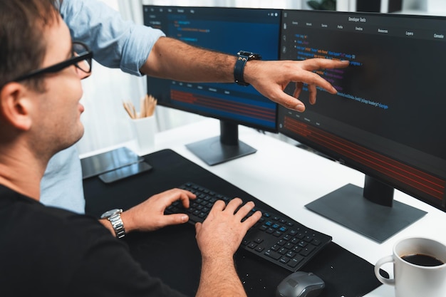 It developers creating online software development information sellable